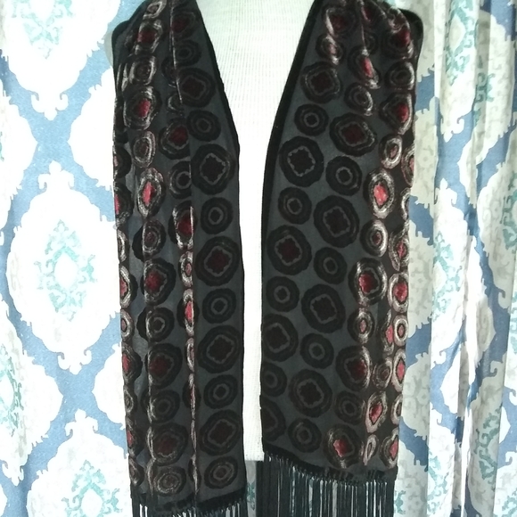Accessories - Dressy scarf